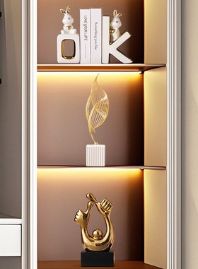 创意电视酒柜餐边柜摆件轻奢高档高级感桌面装饰品《为你点赞》