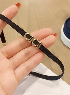 个性字母颈链黑色皮绳2023年新款高级感简约气质小众短款项链颈带