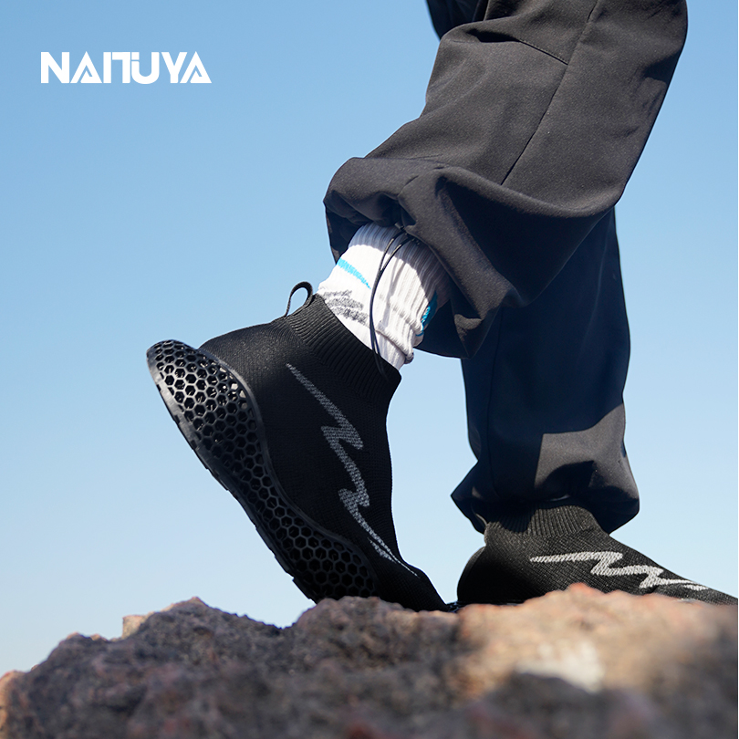 3D打印飞织透气缓震男运动鞋