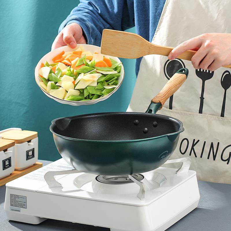 日本轻锅麦饭石不粘锅炒锅家用炒菜锅轻便轻巧平底煎炒电磁炉专用