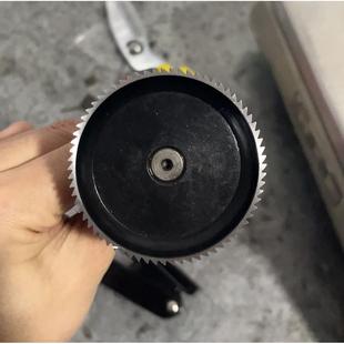 拉帮机600送料盘压料盘组件裘皮机配件402缝皮机薄厚款多样式定做