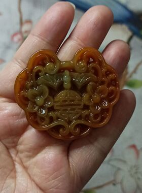 405天然玉石辽宁岫玉吊坠特色飘花花锁牌卡49X43mm左右满48元包邮