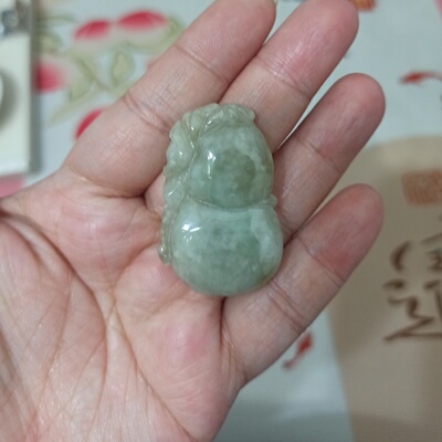 天然翡翠吊坠雕刻件手把件