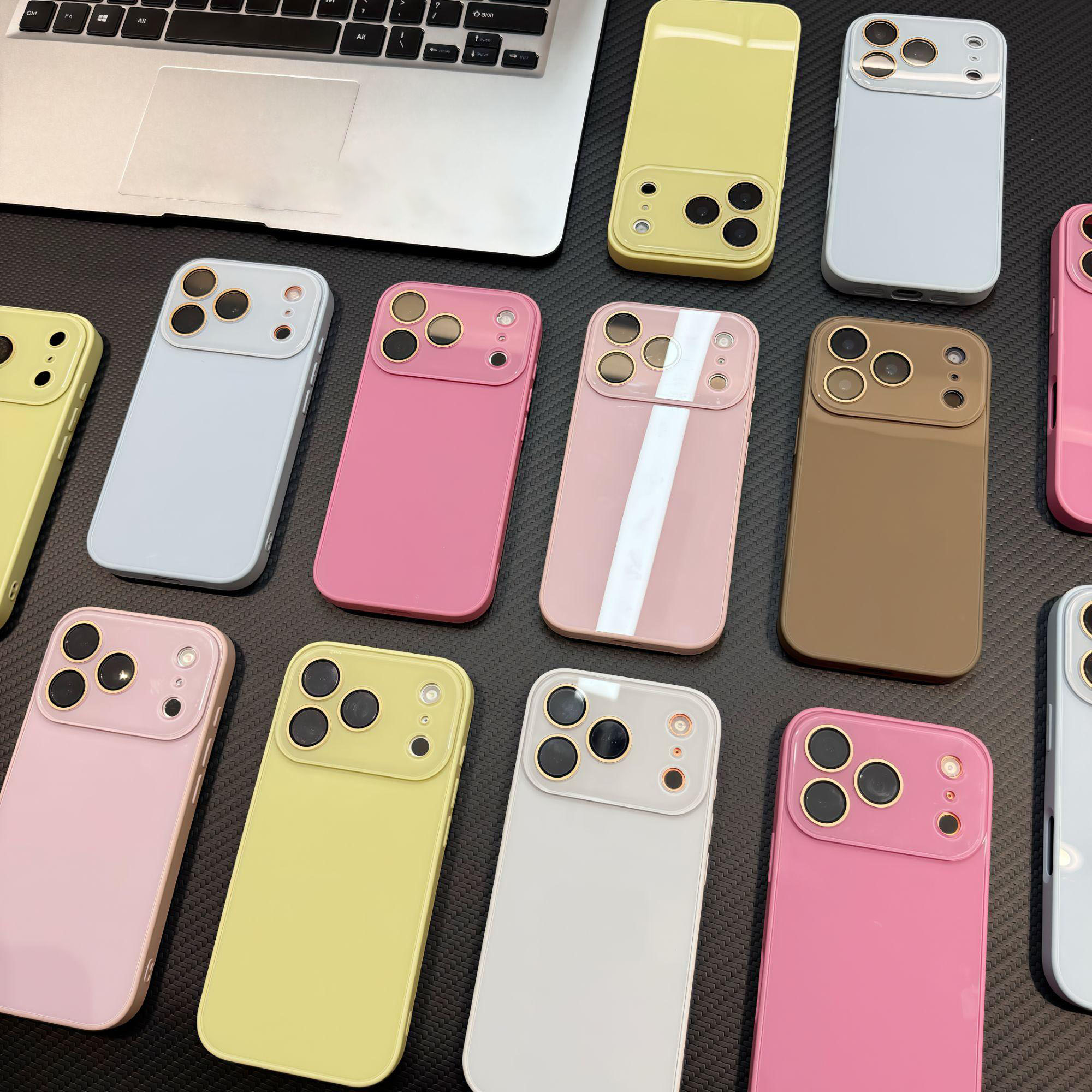 高级感糖果色马卡龙玻璃壳适用苹果17PROMAX手机壳磨砂亲肤iPhone16PRO韩系多巴胺15/14全包13/12/11保护套软