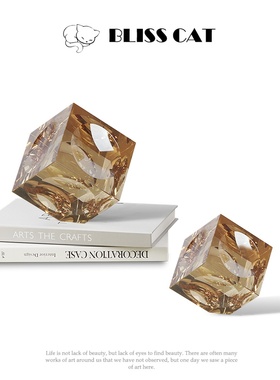 现代轻奢烟灰方形水晶摆件样板房客厅书柜桌面咖色方块创意装饰品