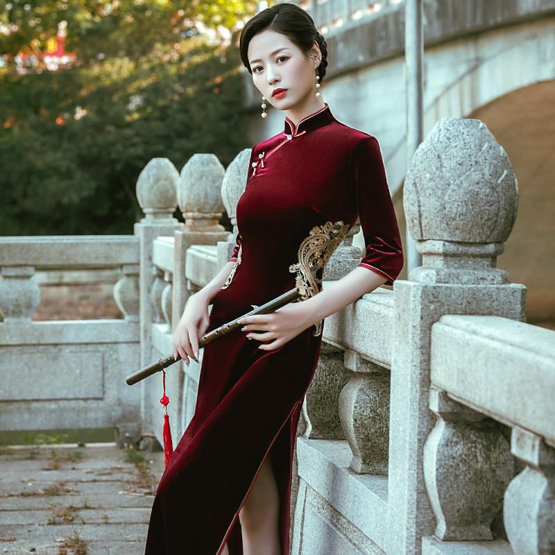 正货酒红色丝绒旗袍2025年