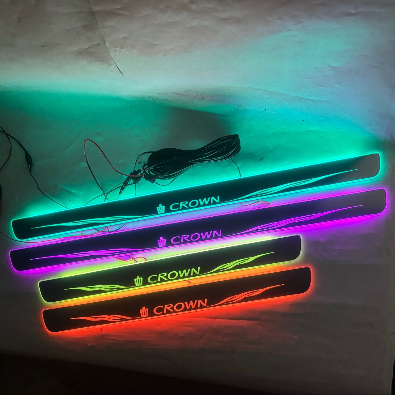 丰田专用LED迎宾门槛条跑马灯