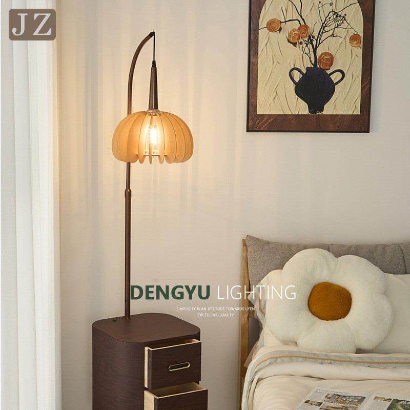 中古风南瓜落地灯客厅沙发旁边置物架2025新款卧室床头柜一体台灯