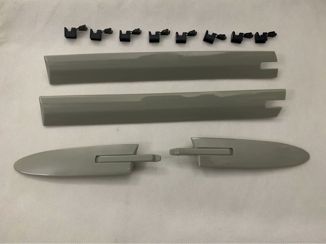54377184037 54377184047车顶饰条饰盖54377184038 54377184048