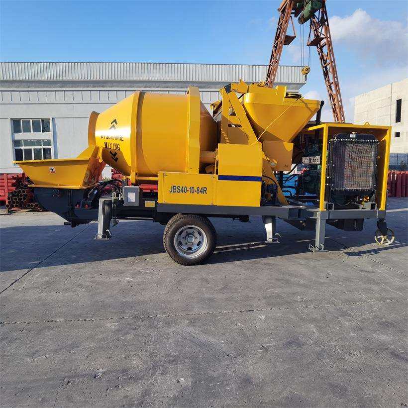 搅拌输送一体机混凝土搅拌拖泵混凝土拖泵管道地泵