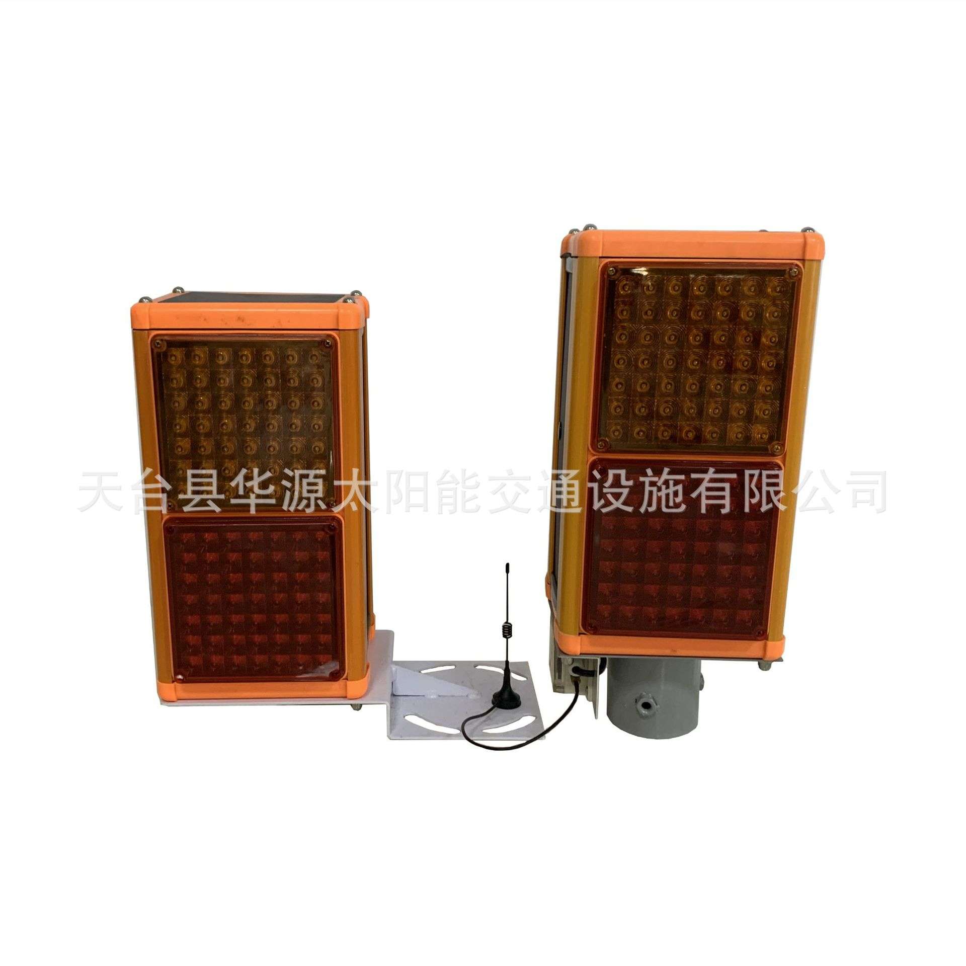 太阳能边缘警示柱雾灯弯超亮LED同步防雾系统警示灯实力 直销