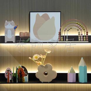 现代样板间书桌组合笔筒装饰画花艺摆件售楼处儿童女孩房装饰品