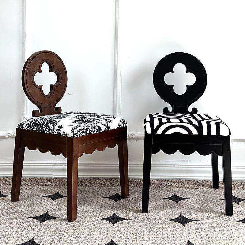 四叶草实木餐椅凳子靠背法式中古风餐桌椅子家用化妆椅镂空靠背
