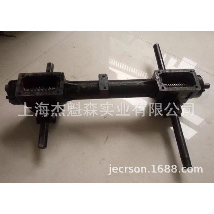 微耕机旋耕机传动箱变速箱涡轮杆一体铸造农机配件