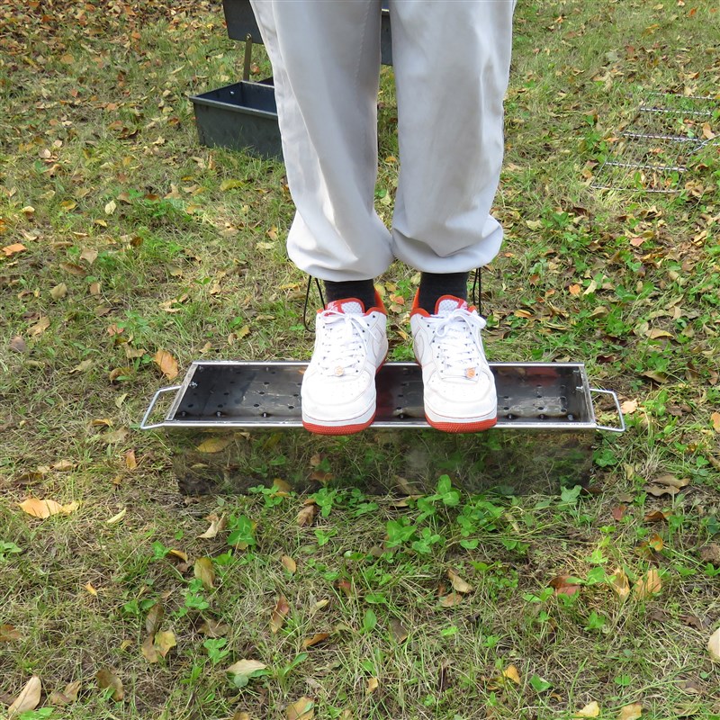 家用户外便携式不锈钢烧烤炉木炭烧烤架加厚烤串烤架子碳烤炉摆摊