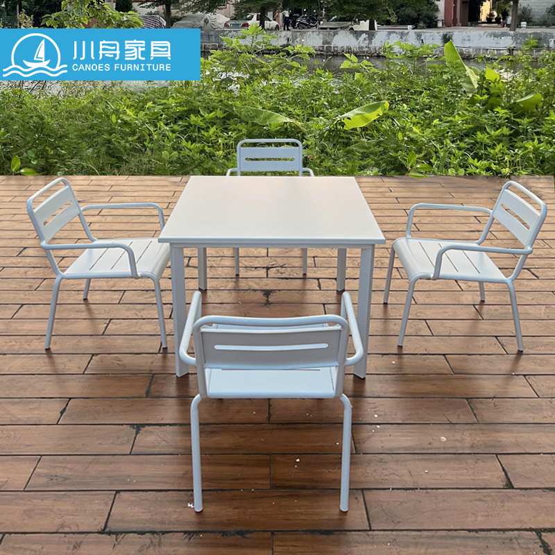 现代简约庭院阳台铁艺桌椅网红室外露天奶茶店咖啡厅座椅组合套装