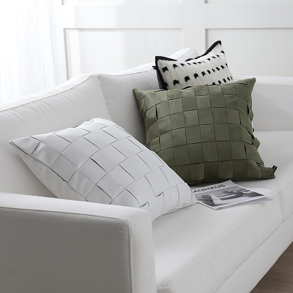 CS042橄榄绿皮绒手工编织格子北欧简约沙发抱枕靠垫样板间腰枕套