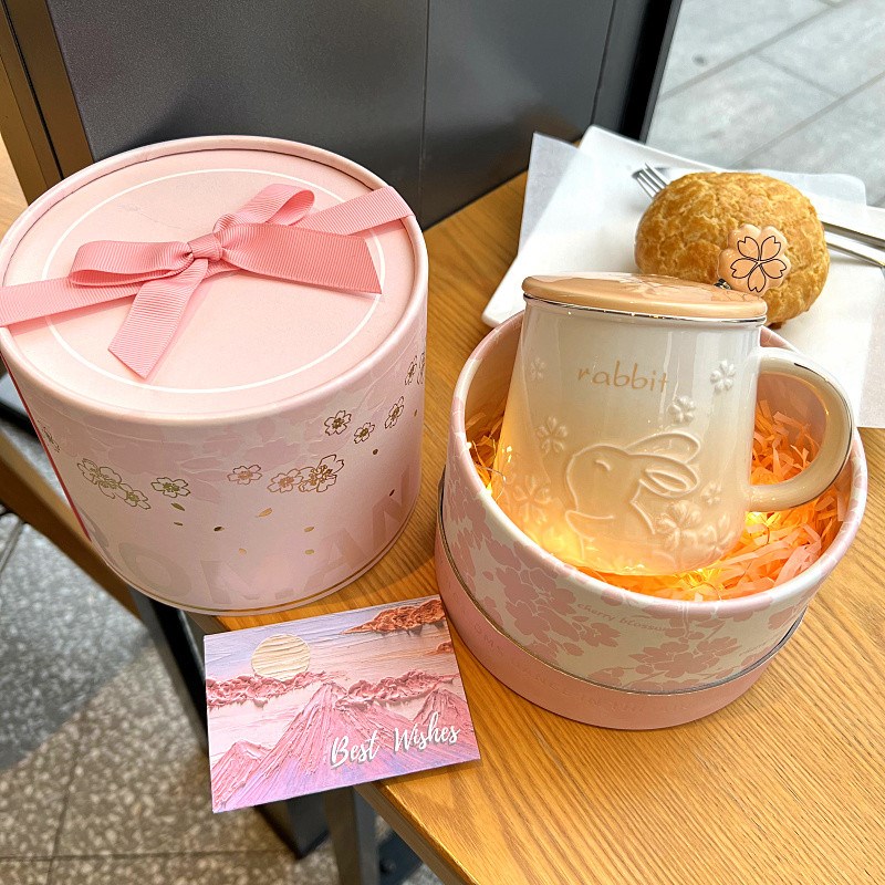 日式樱花马克杯陶瓷杯子带盖勺子女家用办公室水杯早餐牛奶咖啡杯