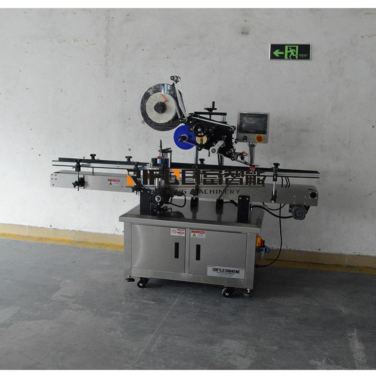 快速不干胶贴标机洗手凝胶桶平面贴标设备全自动贴单标签机