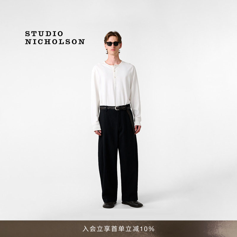 【经典甄选】STUDIO NICHOLSON男士KUYTO亨利领棉质长袖T恤图片