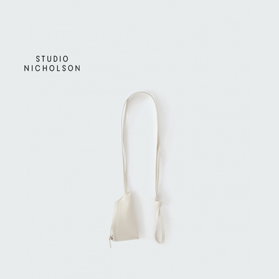 STUDIO NICHOLSON中性POCHI小包