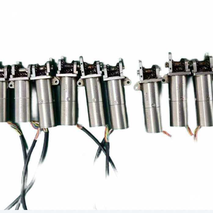 人行机器人8mm10mm人行机器人关节电机模组灵巧手电机