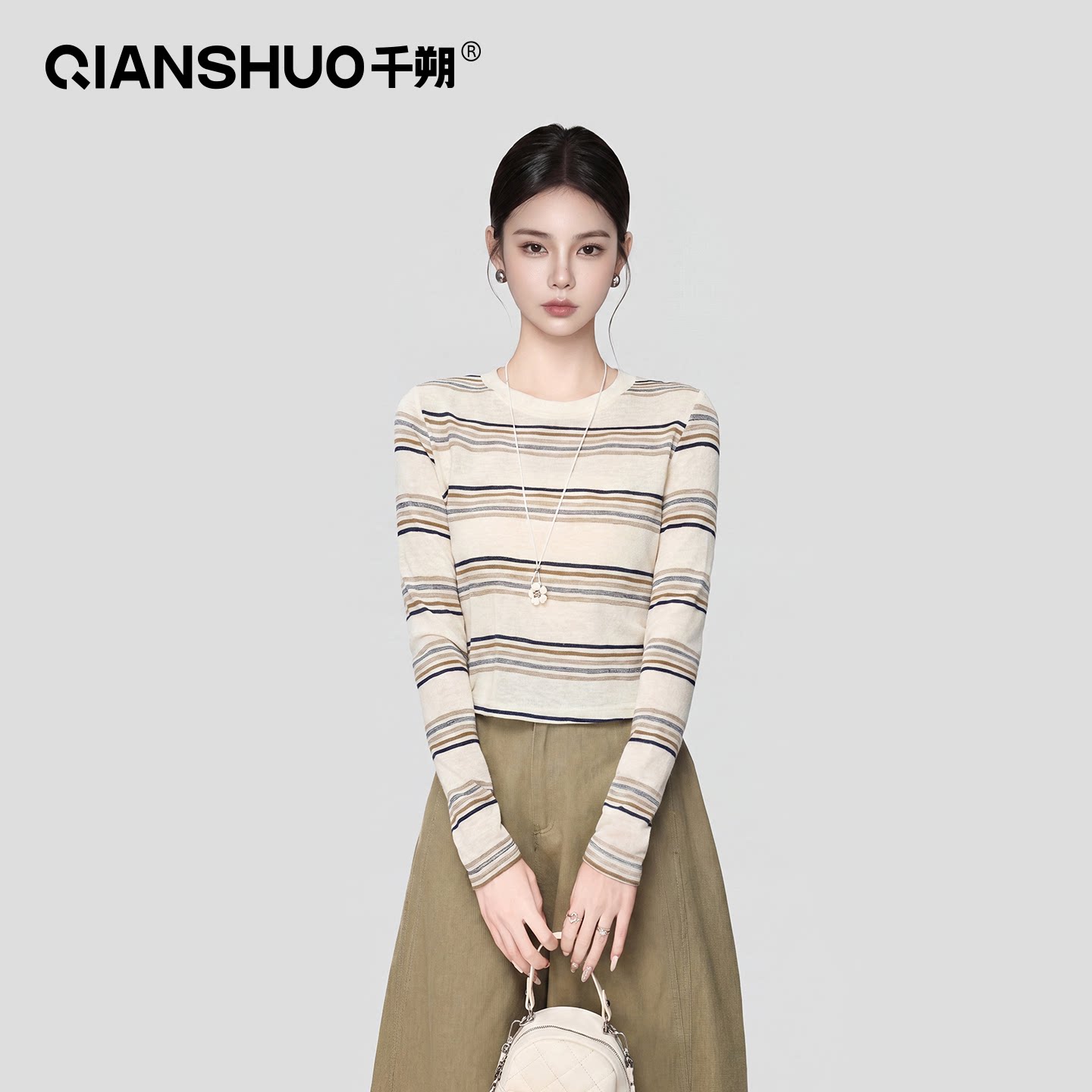 千朔韩系撞色条纹圆领长袖T恤女百搭显瘦打底衫修身正肩短款上衣