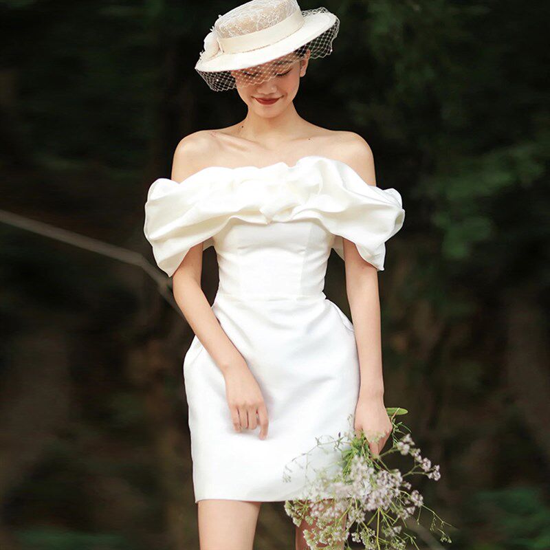 缎面轻婚纱旅拍夏季短q款一字肩小个子新娘外景登记礼服领证小白