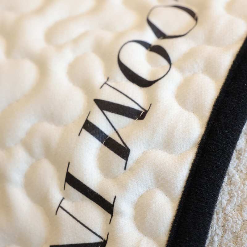 奶油风色沙发垫轻奢法式乡村素描四季通用防滑沙发坐垫