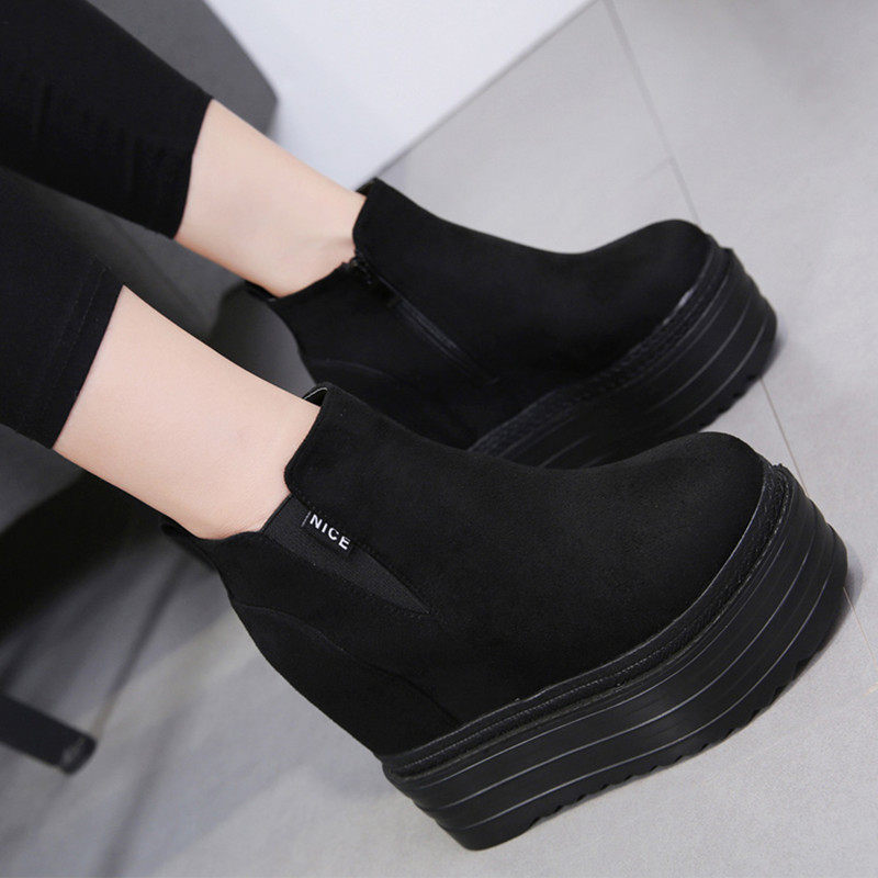 厚底松糕鞋12CM坡跟超高跟短靴秋冬新款防水台女靴绒面黑色马丁靴