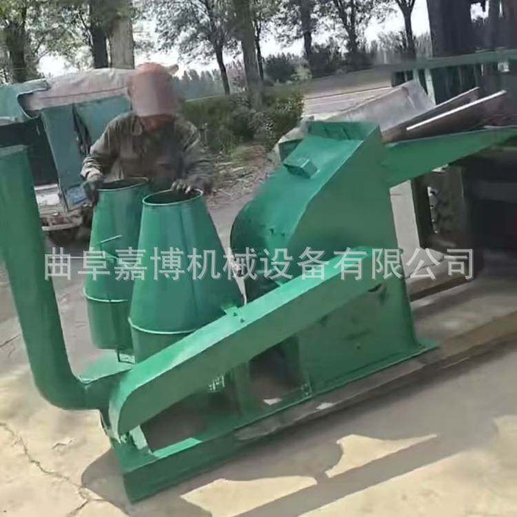 云南油菜秆牧草粉糠机除尘 玉米秸秆饲料打粉机 稻壳锤片磨粉机