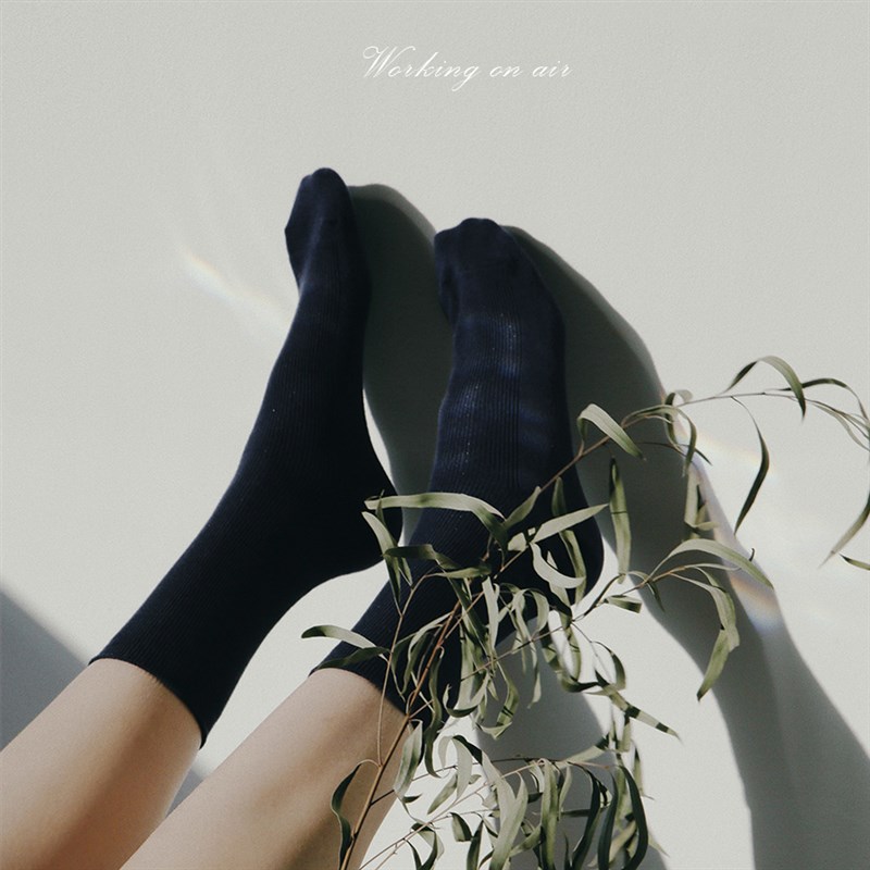 袜子女春秋款米白色中筒袜细条螺纹短纯棉夏季薄长袜阪织物堆堆袜