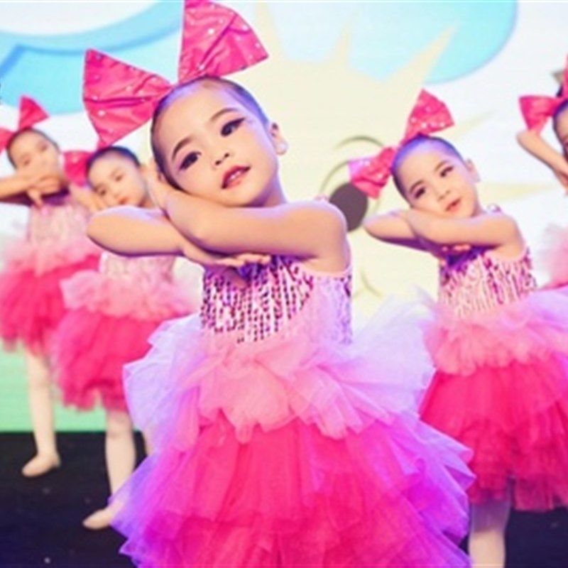 儿童舞蹈演出服装女童吊带幼儿园合唱服蓬蓬纱裙女孩粉可爱表演服
