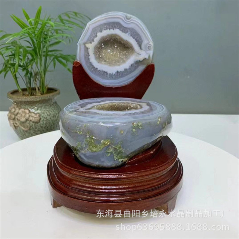 天然巴西玛瑙聚宝盆摆件批发