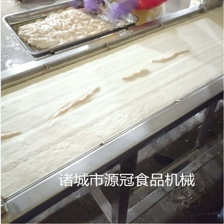 全自动鸡柳上糠机鸡排上粉裹粉机连续式鸡米花撒糠机蘸浆挂粉设备