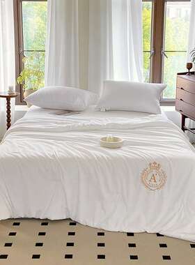 2024新款简约纯色提花夏被 180x200cm 白色