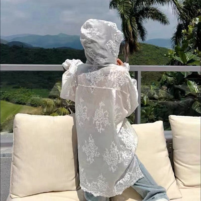 连帽宽松白色防晒衣蕾丝薄款外套女春夏国风时尚提花套头衬衫长袖