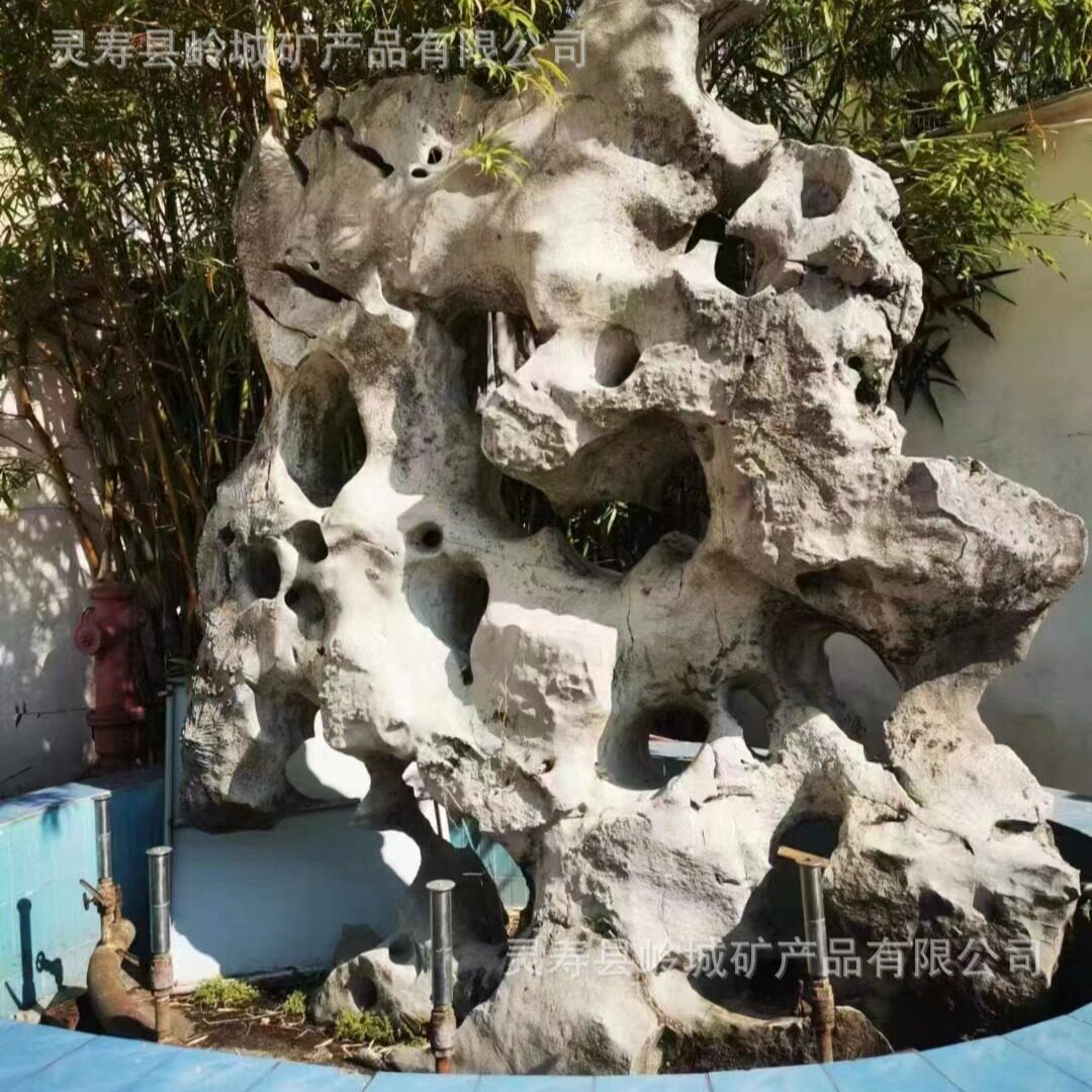 石场开发假山太湖石别墅太湖石草坪石园林假山大型景观石