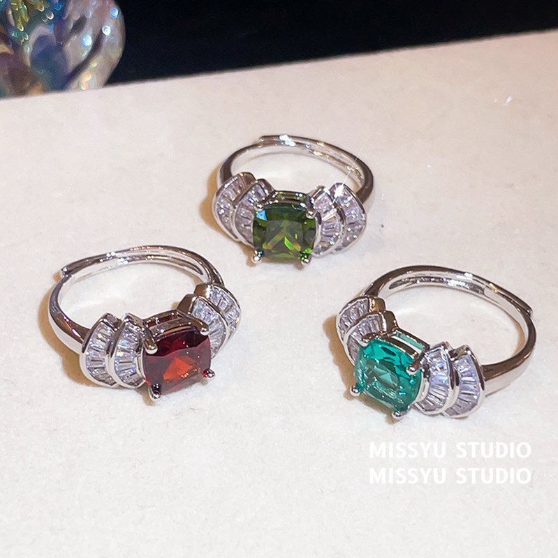 锆石绯焰戒小众氛围高级感晚宴