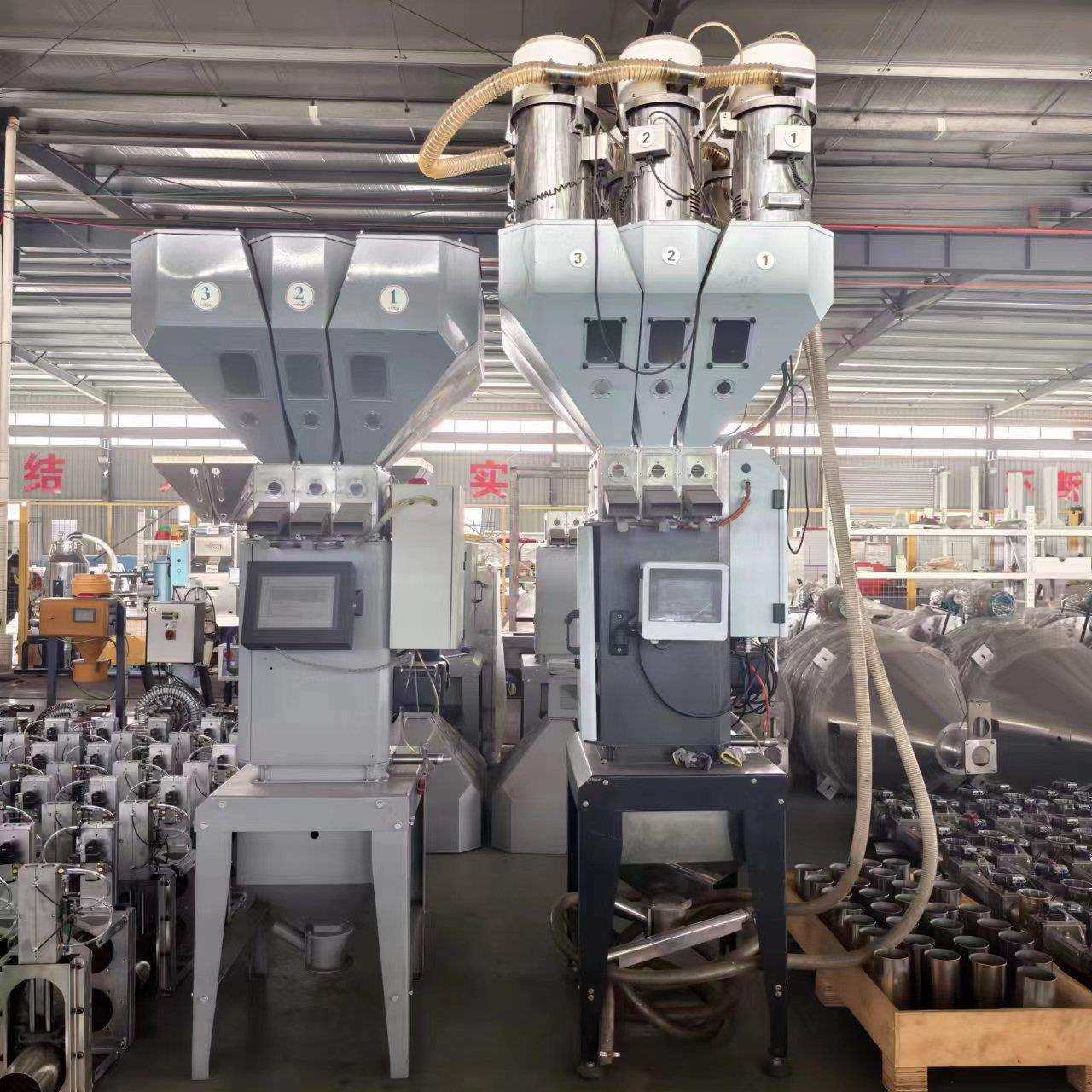 集中供料一拖三吸料机注塑机加料配料干燥系统集中供料系统