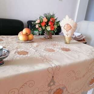 热销满工贴布刺绣镂空桌布桌旗感恩节绣花桌旗餐垫