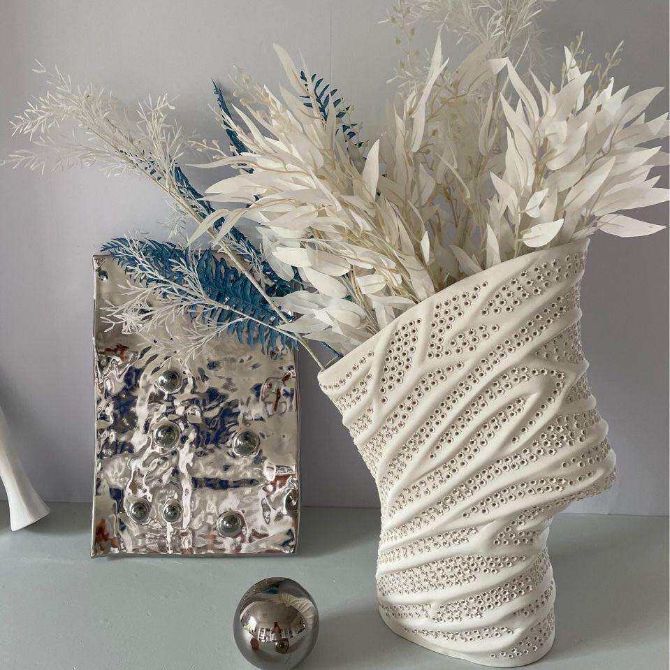 现代简约风摆件家居饰品创意摆设个性轻奢陶瓷花器玄关客厅插花瓶