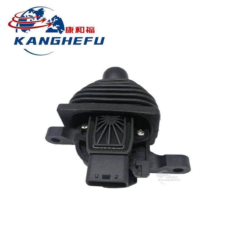 适用于丰田电叉车配件8FBN15-25升降液压操作手柄67810-11322-71