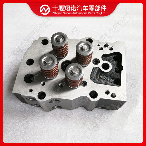 发动机汽缸盖3018868 3009138 3007572 3009089 3640320 3639984