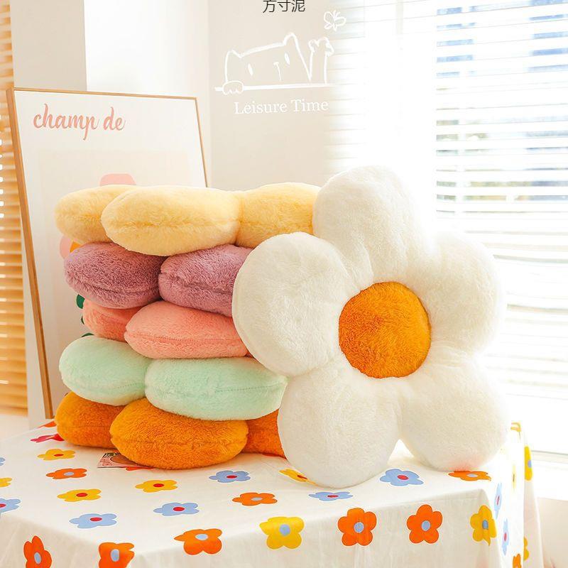 五瓣花朵抱枕毛绒玩具玩偶床上睡觉靠垫花瓣坐垫椅垫可爱女孩