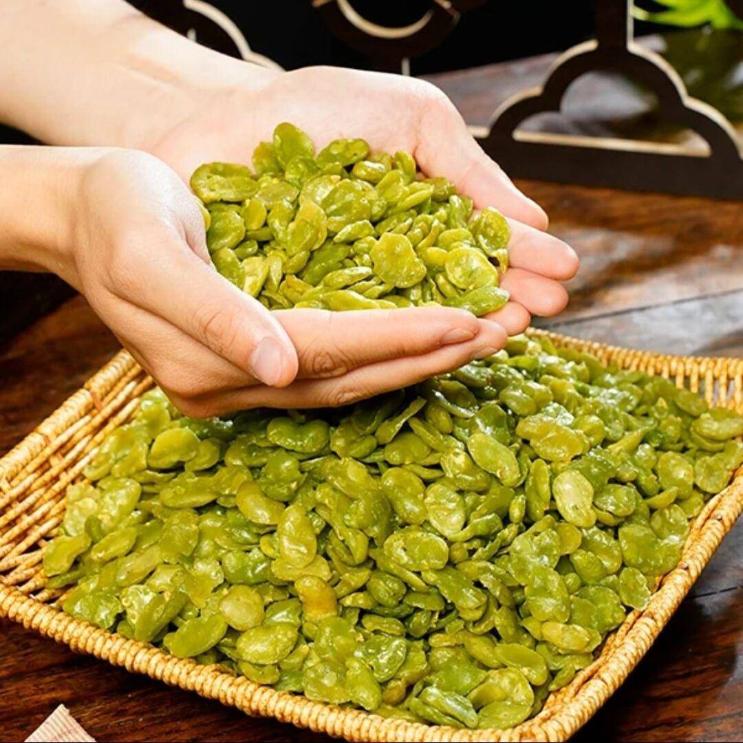 云南特产云南保山无壳绿心蚕豆瓣小犇翡翠绿豆瓣原味香酥蚕豆
