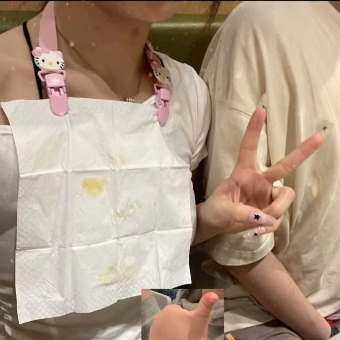 hellokitty干饭不脏衣服餐巾夹子大人口水巾挂颈吃饭围兜兜免洗防