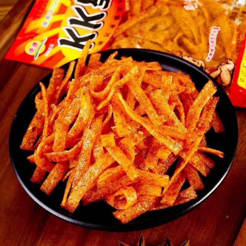 湖南麻辣零食 kk星辣条德建超辣变态辣辣片怀旧校园5毛钱面筋小吃