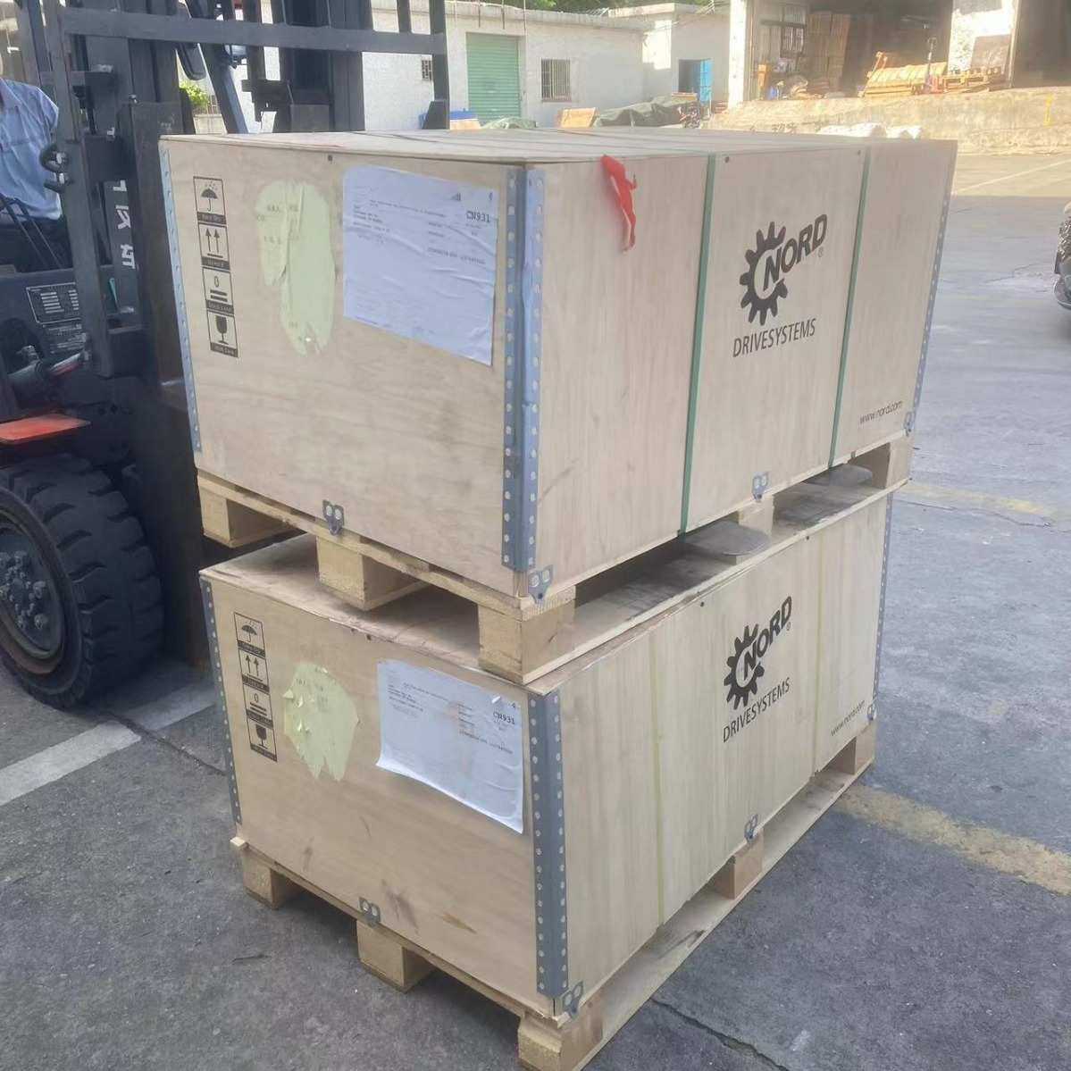 齿轮减速机，诺德NORDSK2050.1ABH-90SP/4TFF减速器工业传动