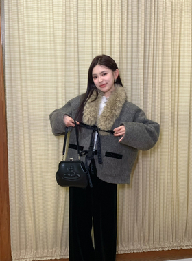 FEIMAO（YIMAO）-子毛毛领外套女羊毛宽松短款毛呢短外套（含40羊